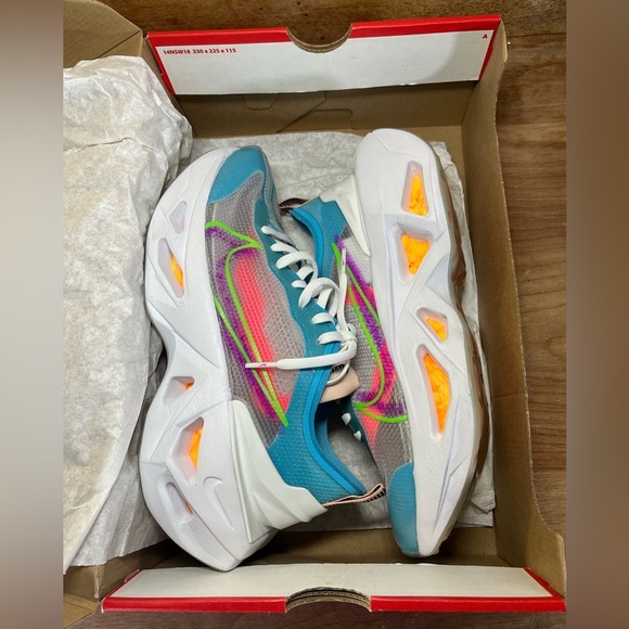 Nike ZoomX Vista Grind Womens Size 7.5 Shoes Sneakers Green Strike Vivid Purple - Picture 2 of 15